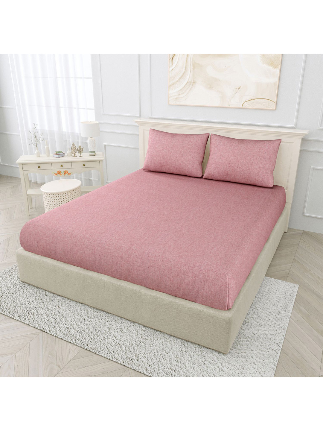 Buy Haus & Kinder Red 300 TC King 100 Cotton Bedsheet With 2 Pillow