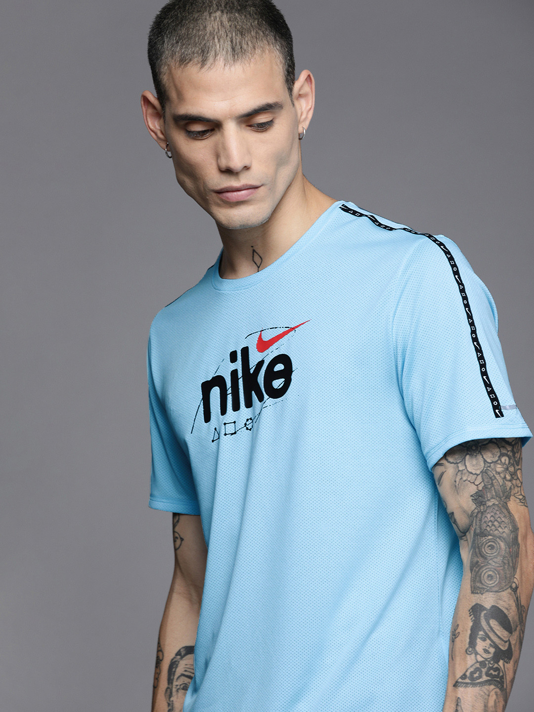 Buy Nike Men Blue & Black Brand Logo Printed T Shirt Tshirts for Men