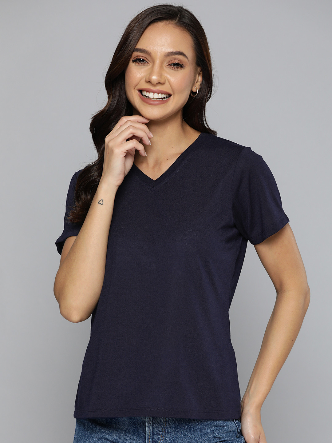 Buy HERE&NOW Women Navy Blue Solid V Neck T Shirt - Tshirts for Women ...