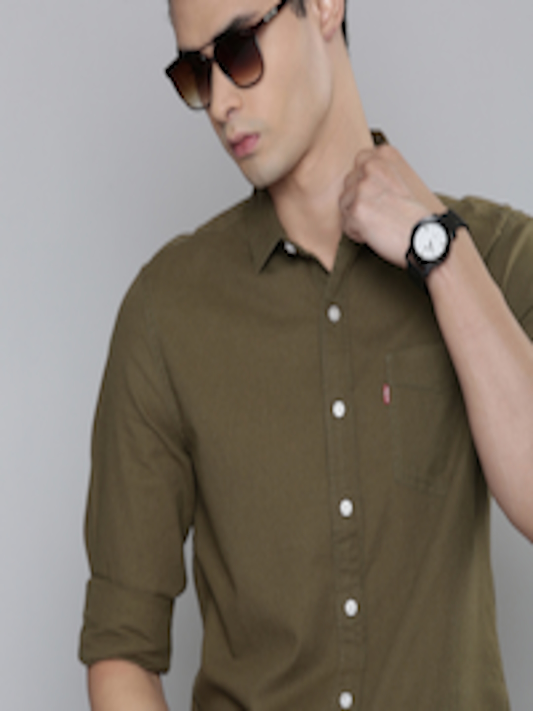 Buy Levis Men Olive Green Slim Fit Solid Pure Cotton Casual Shirt ...