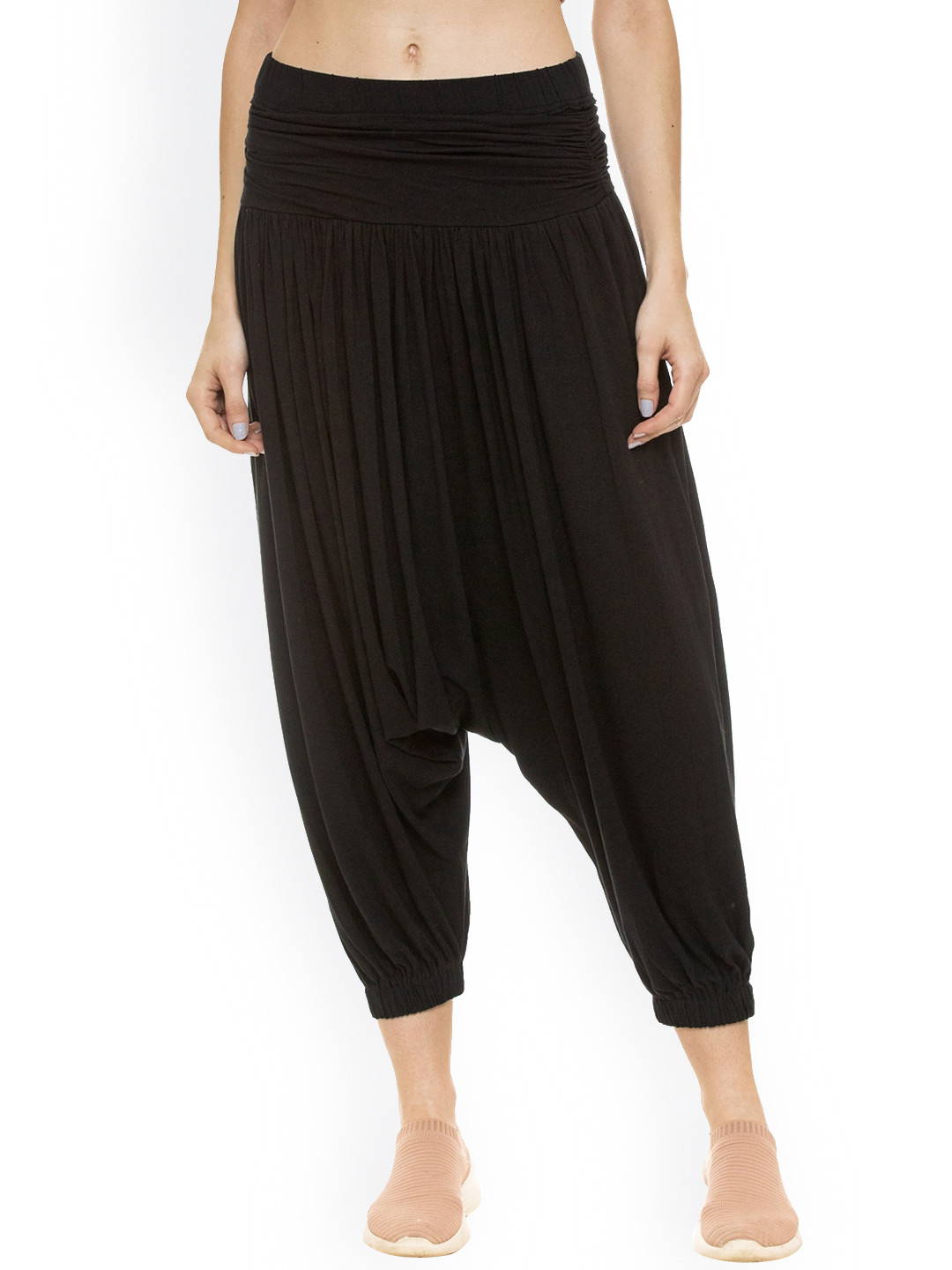 Buy UNMADE Women Black Solid Loose Fit Harem Pants Harem Pants for