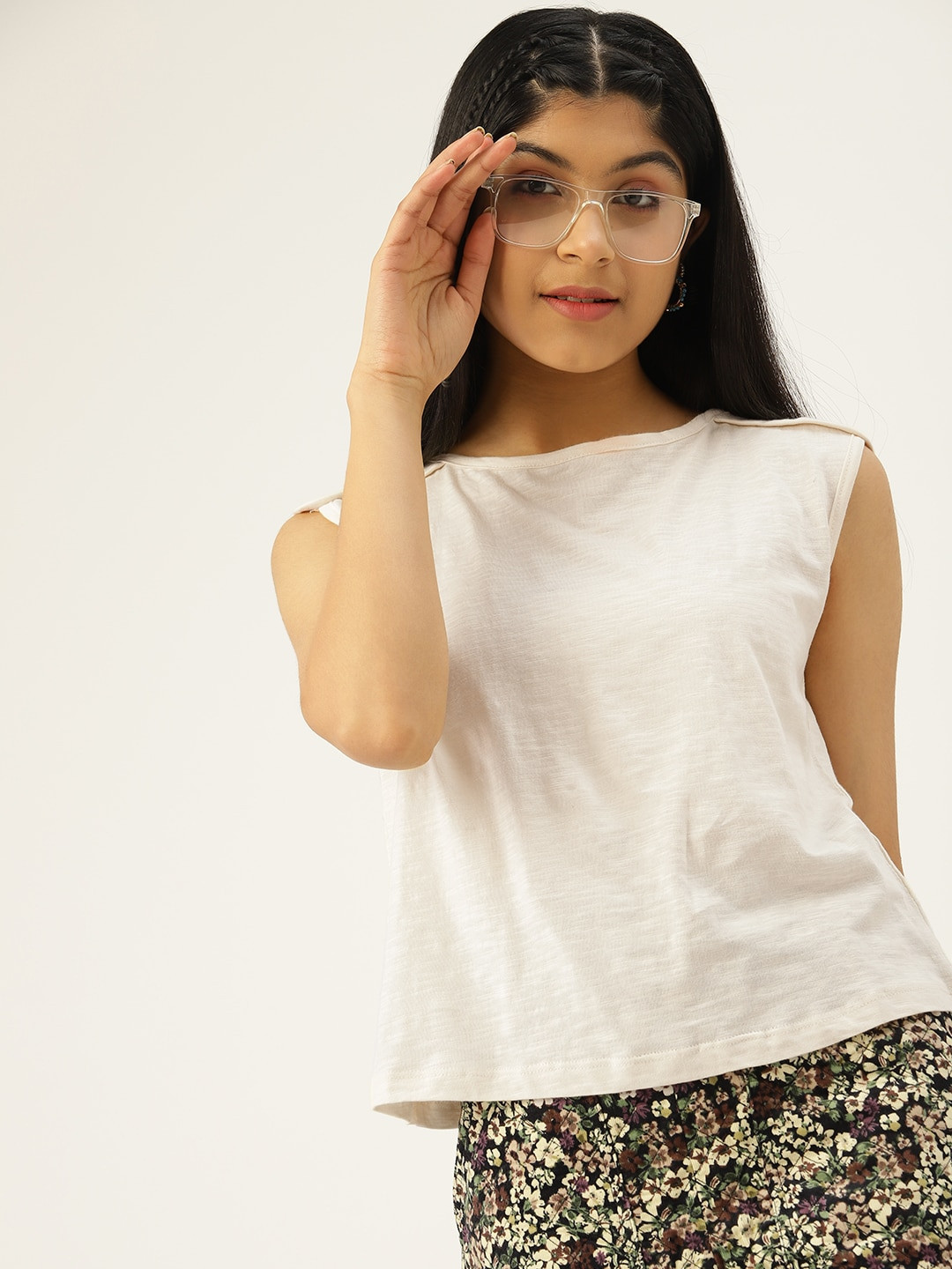 Girls Off White Cotton Printed T-Shirt