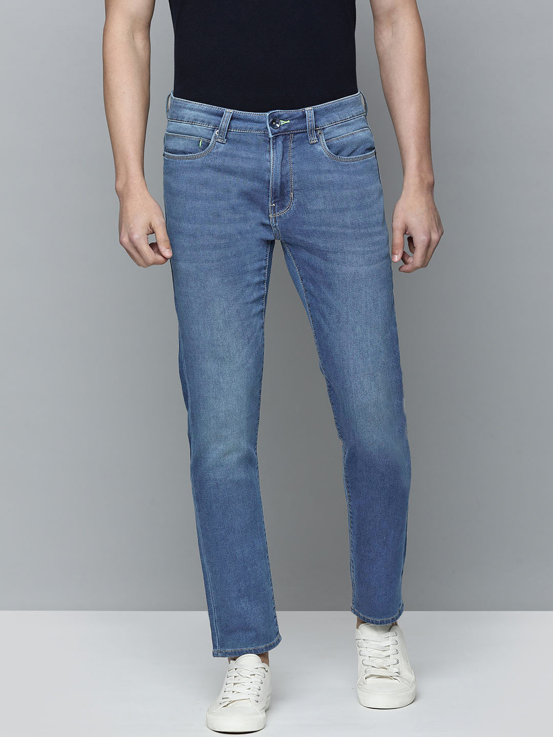 Buy Flying Machine Men Blue Slim Fit Light Fade Stretchable Jeans ...