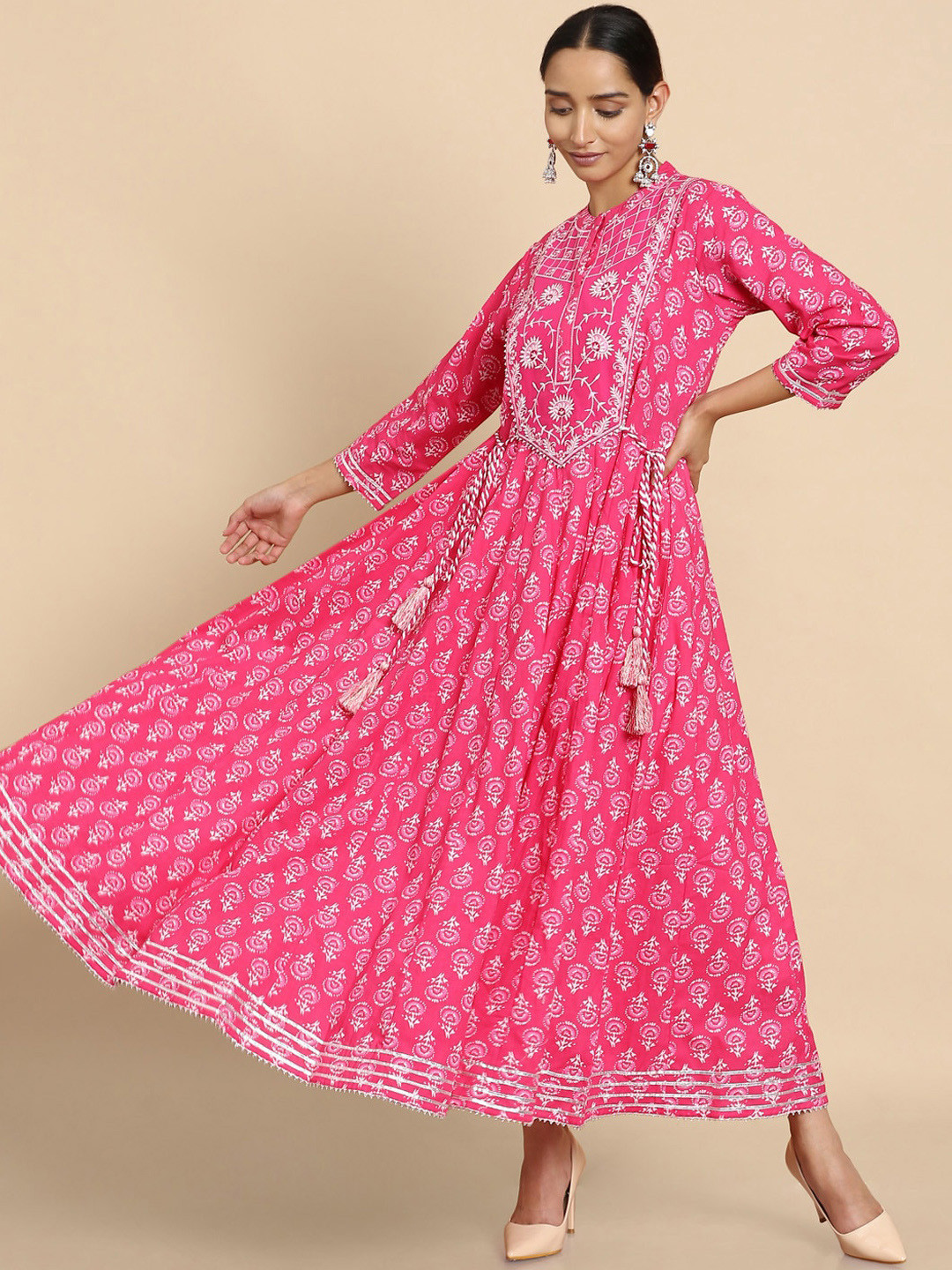 Women Fuchsia Ethnic Motif Printed Rayon Dress With Sequins & Lace