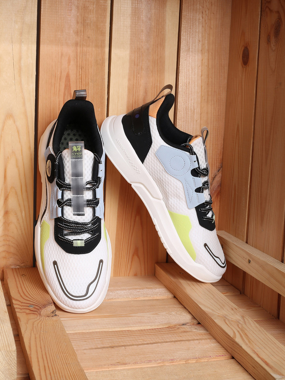 Buy Xtep Men White Skateboarding Non Marking Shoes Sports Shoes for