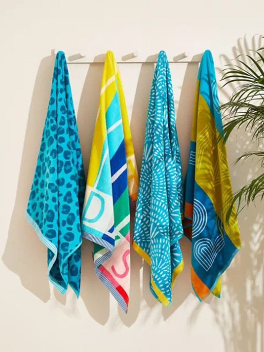 Buy Marks & Spencer Teal Blue & Orange Printed Pure Cotton 600 GSM Bath