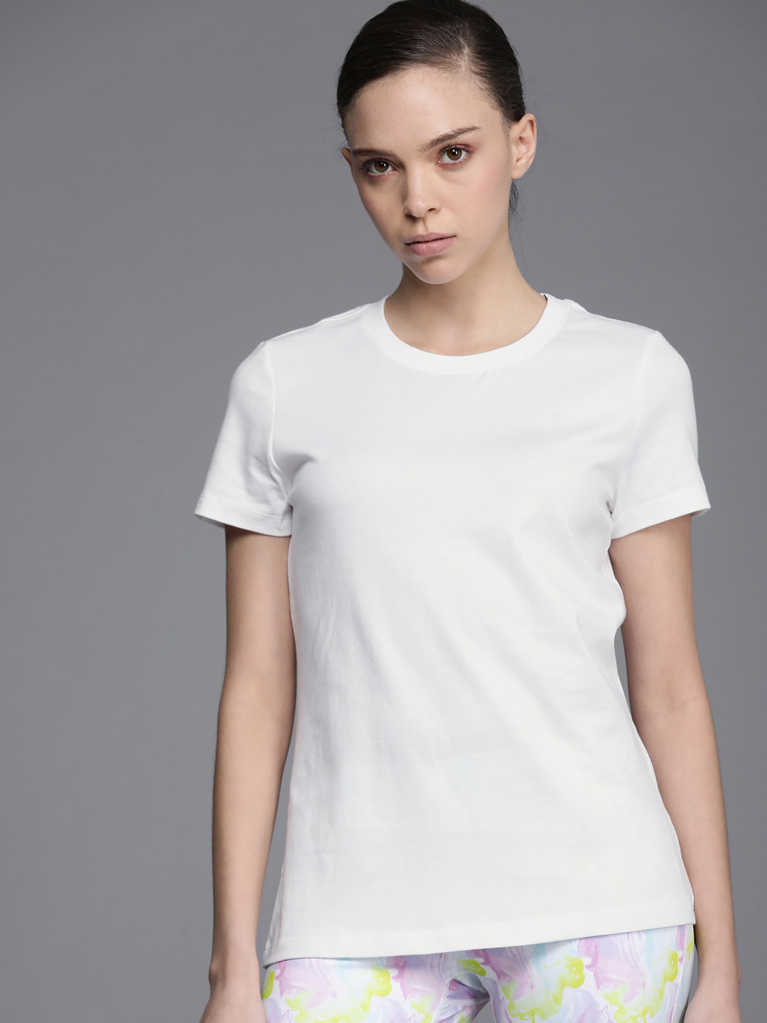 womens nike white shirt