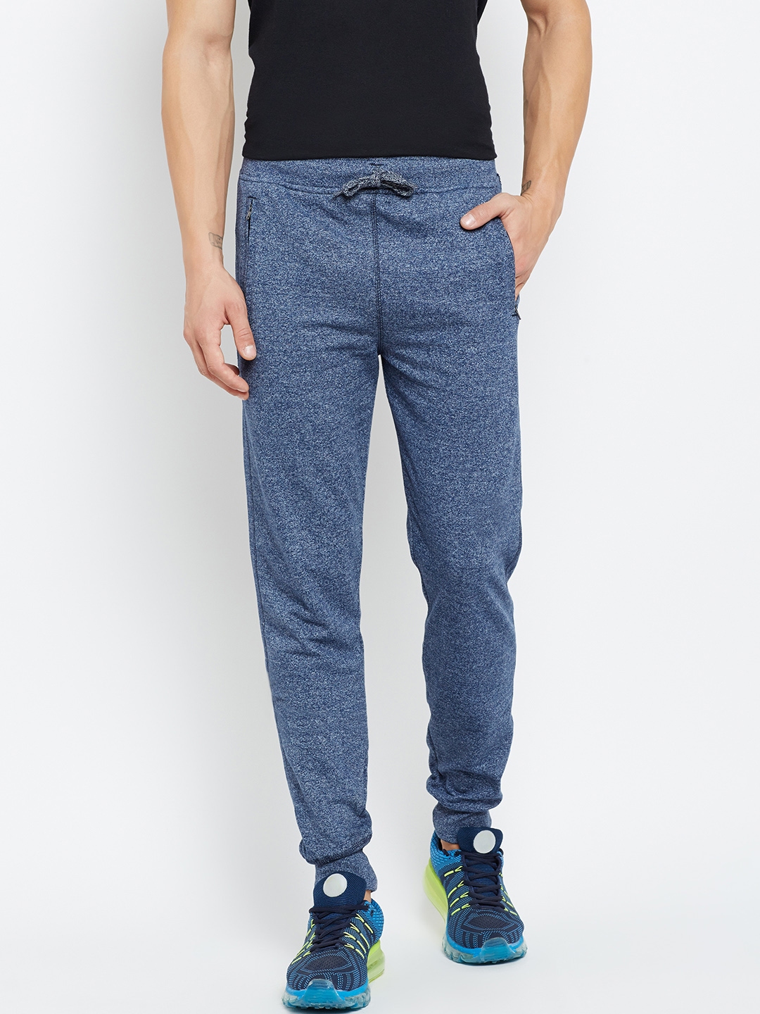 joggers myntra