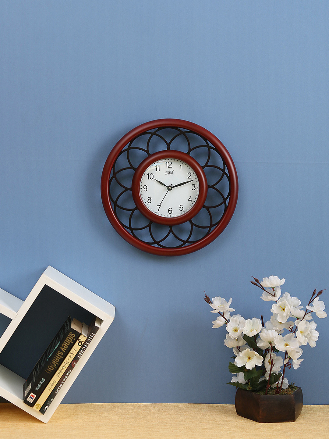 Buy Safal White Dial 30 Cm X 30 Cm Sunflower Shaped Analogue Wall Clock