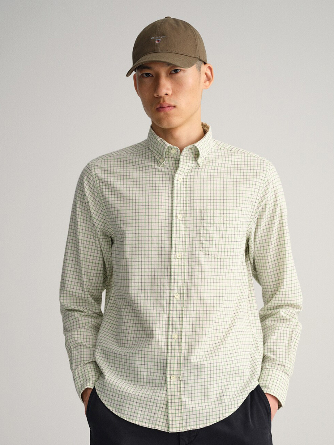 Gant Men Grey Checked Buttoned Down Collar Full Sleeves Shirt