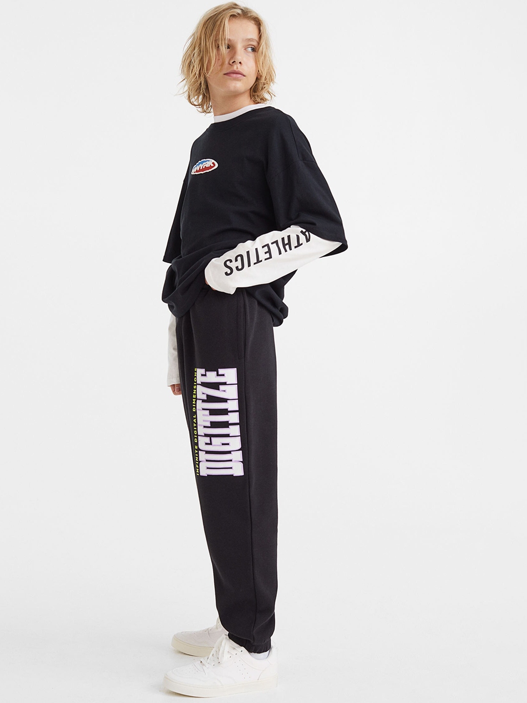 black wide joggers