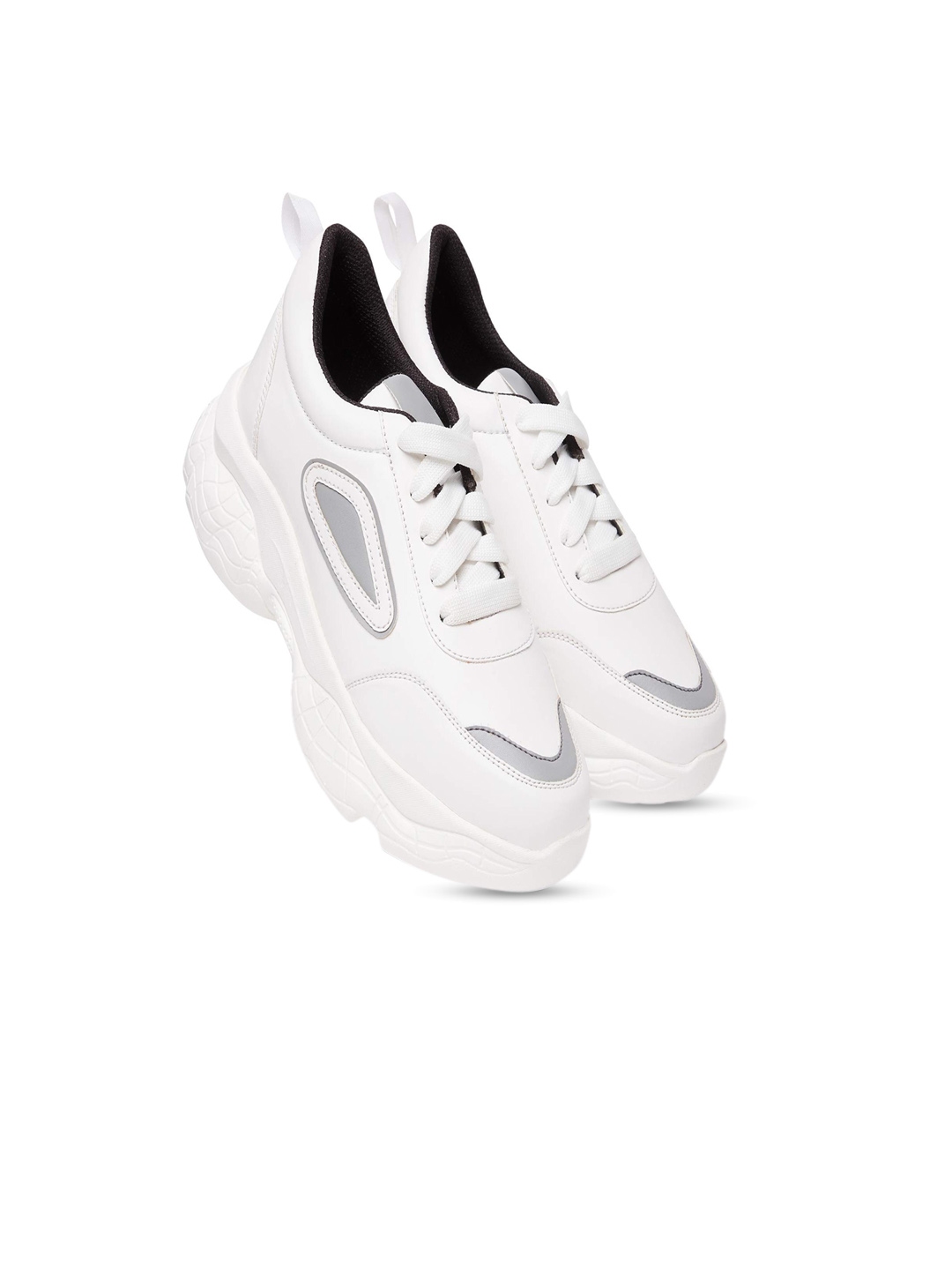 beonza white shoes