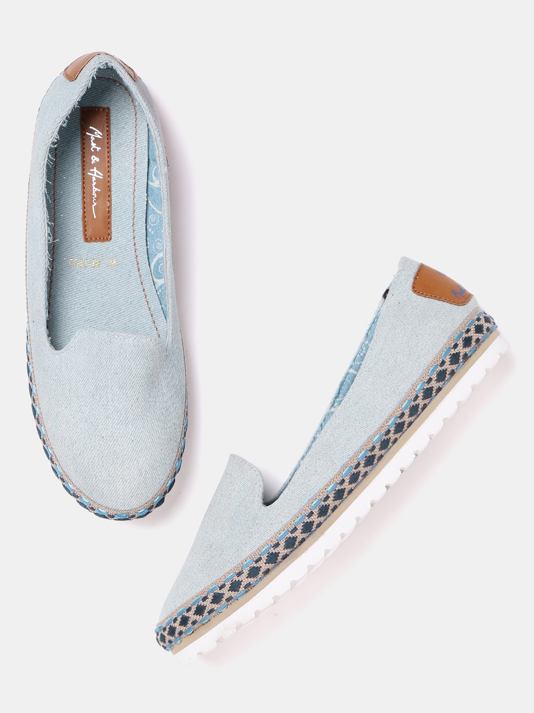 slip on shoes myntra