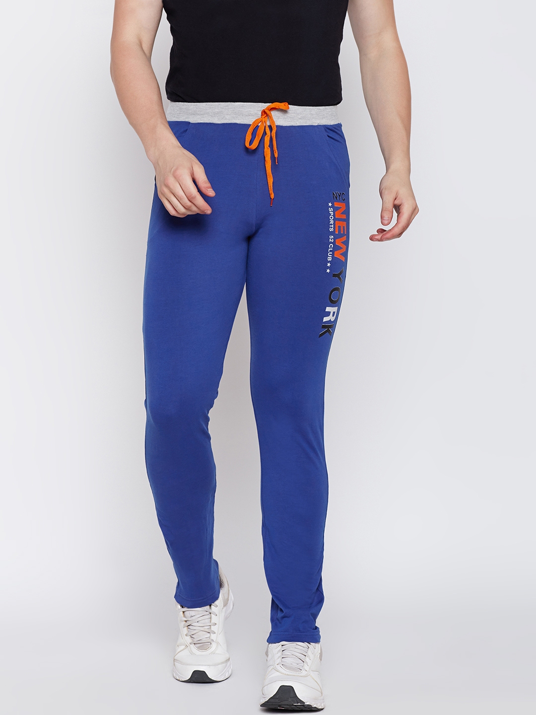 track pants on myntra