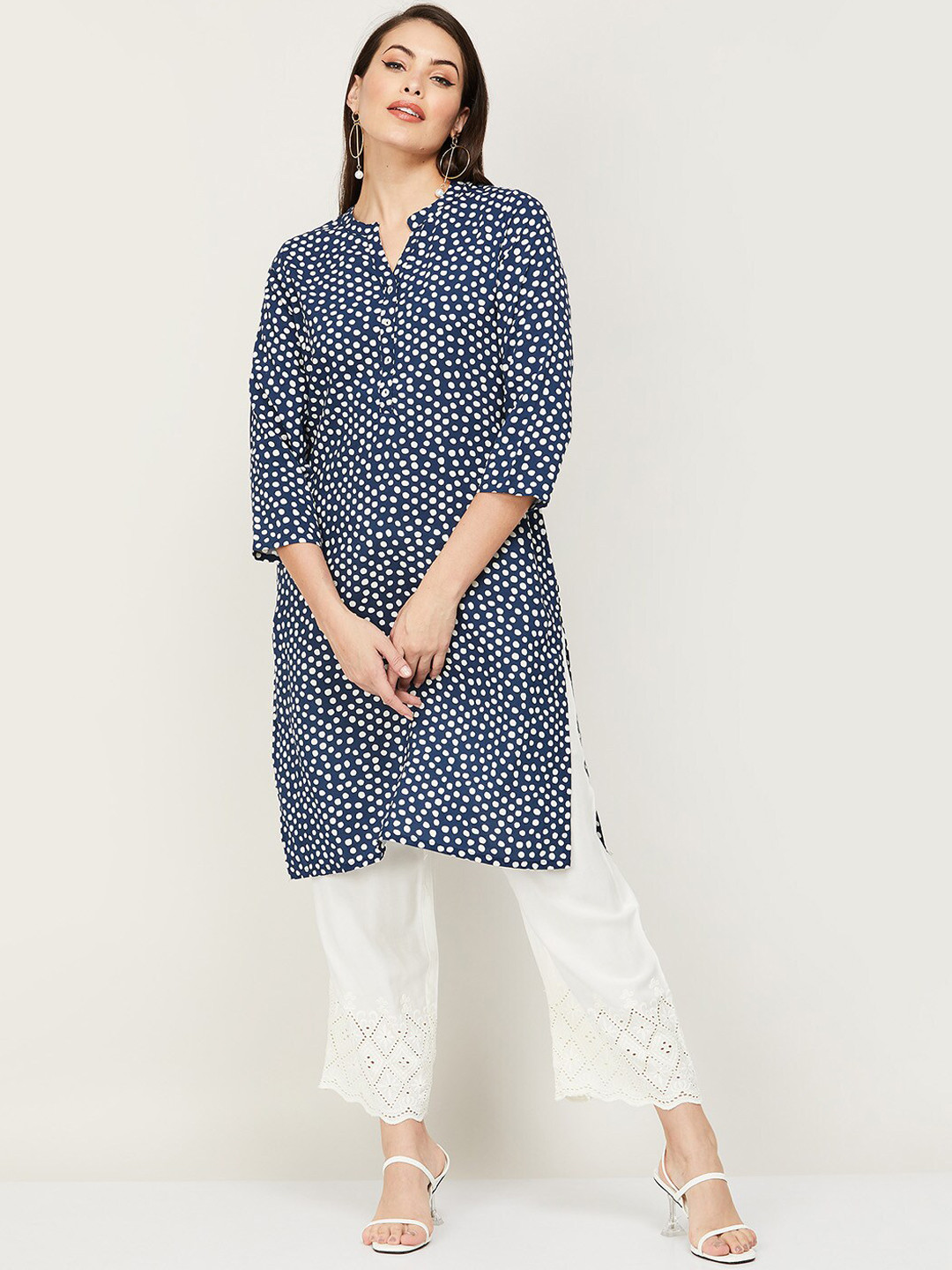 Women Liva Blue Geometric Print Kurta