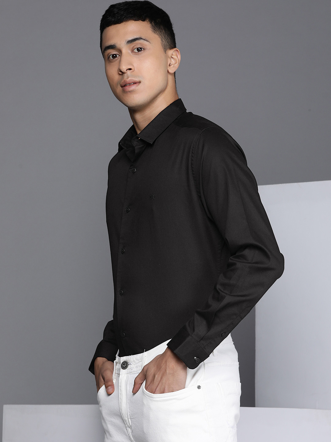 Buy Kenneth Cole Men Black Slim Fit Solid Casual Shirt Shirts for Men