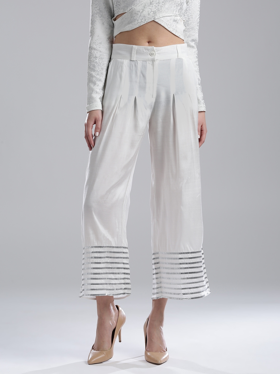 parallel trousers with top