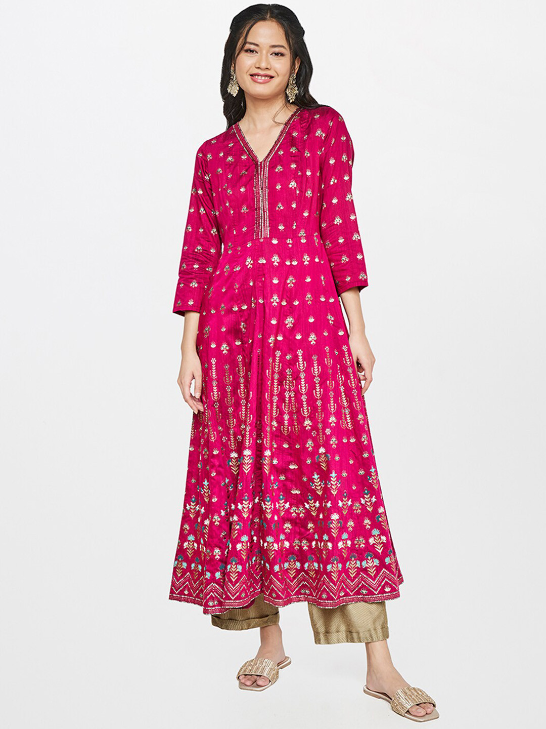 Red and Gold-Toned Women Ethnic Kurta with Zari Work – A-Line, Calf-Length | Indiaista