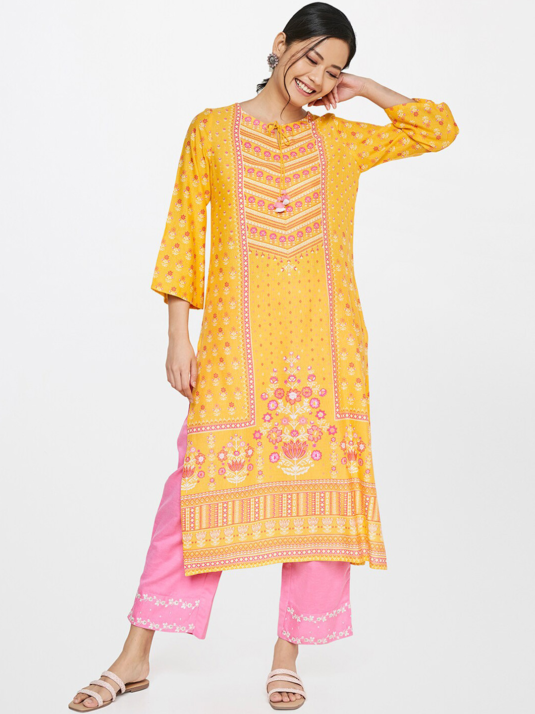 Women's Mustard Ethnic Motifs Printed Straight Kurta