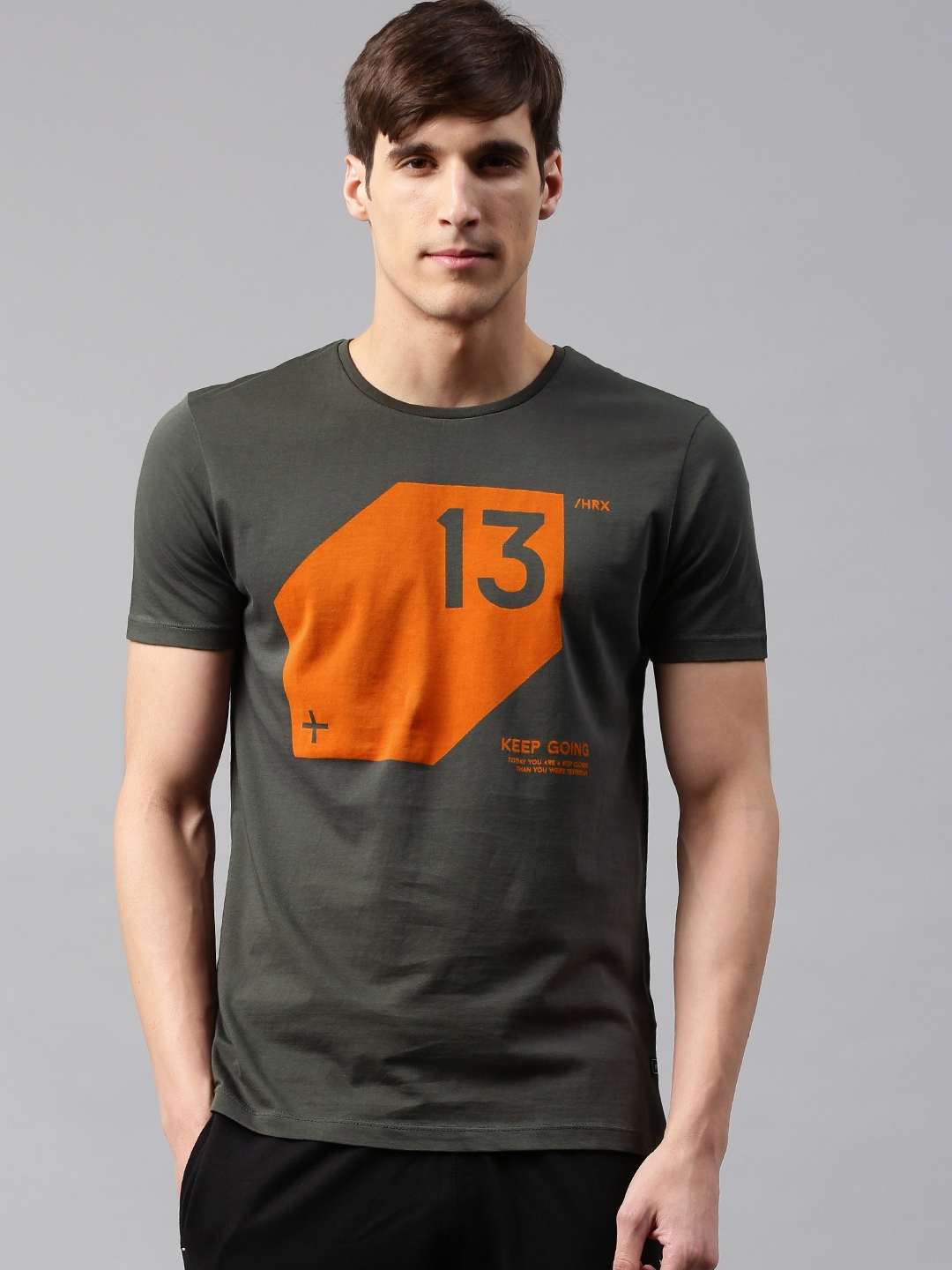 hrithik t shirt in war