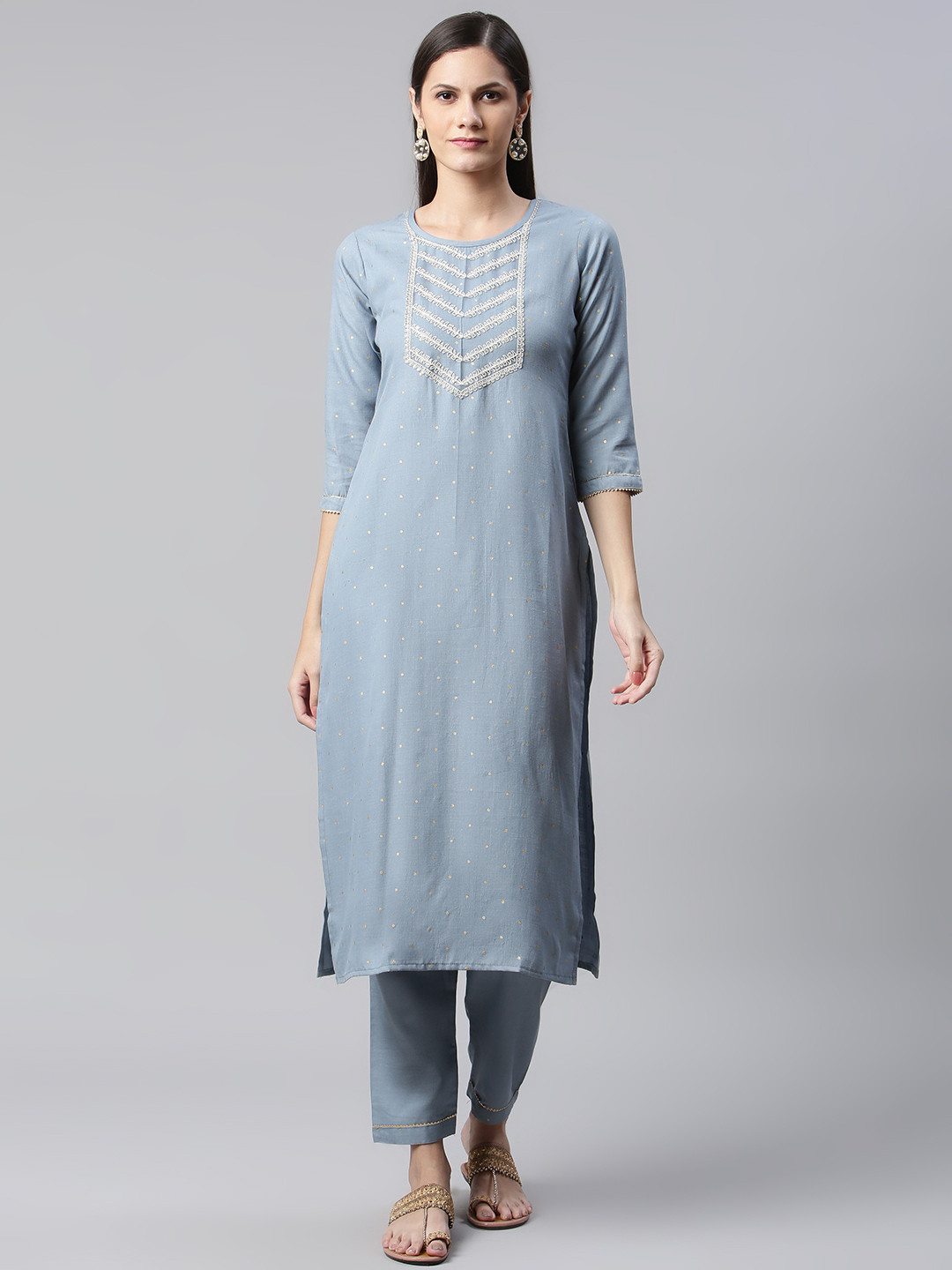 Women Grey Velvet Sequin Embroidered Straight Kurta