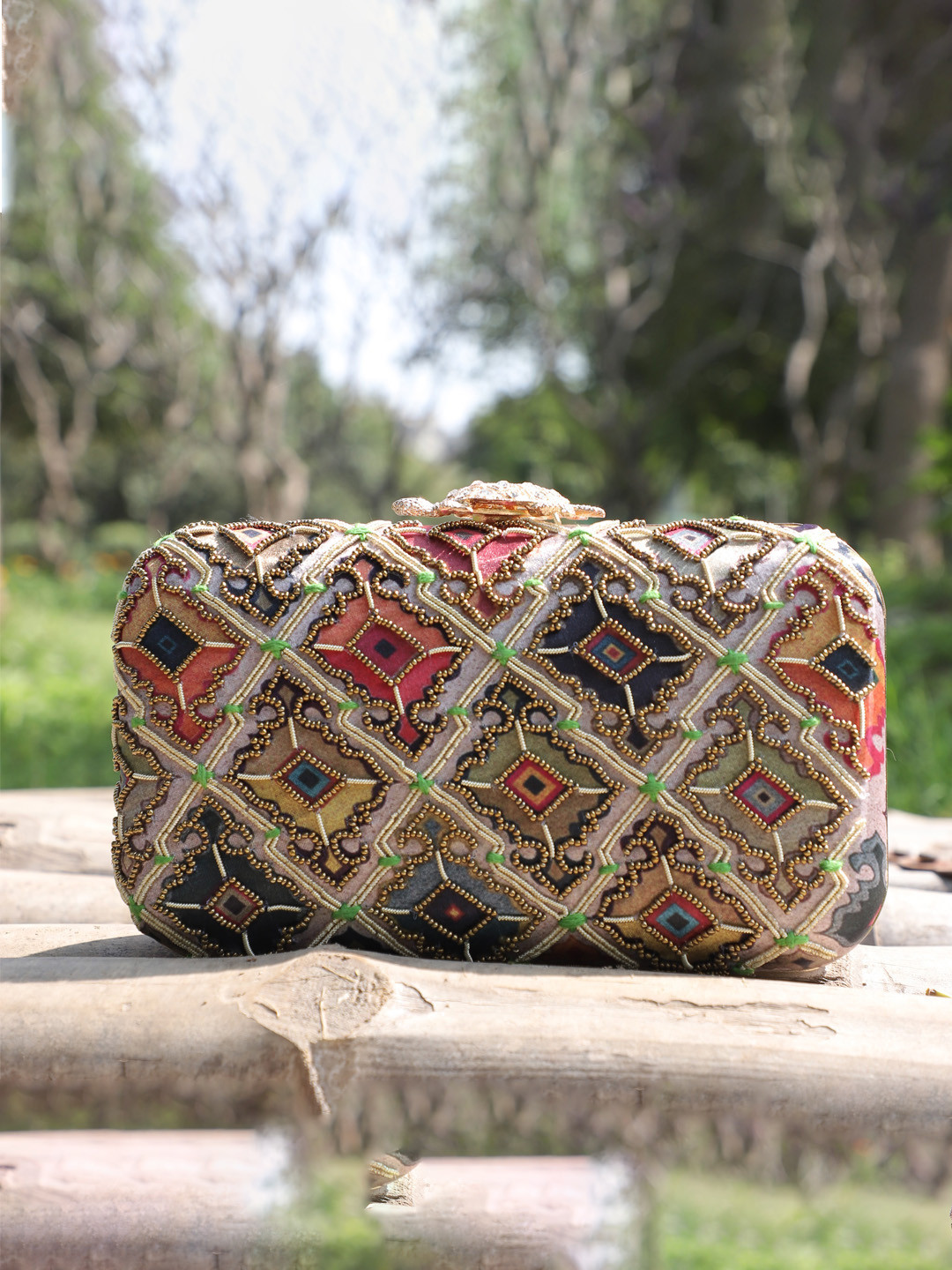 Buy Swisni Women White Turtle Style Knob Embroidered Clutche Clutches