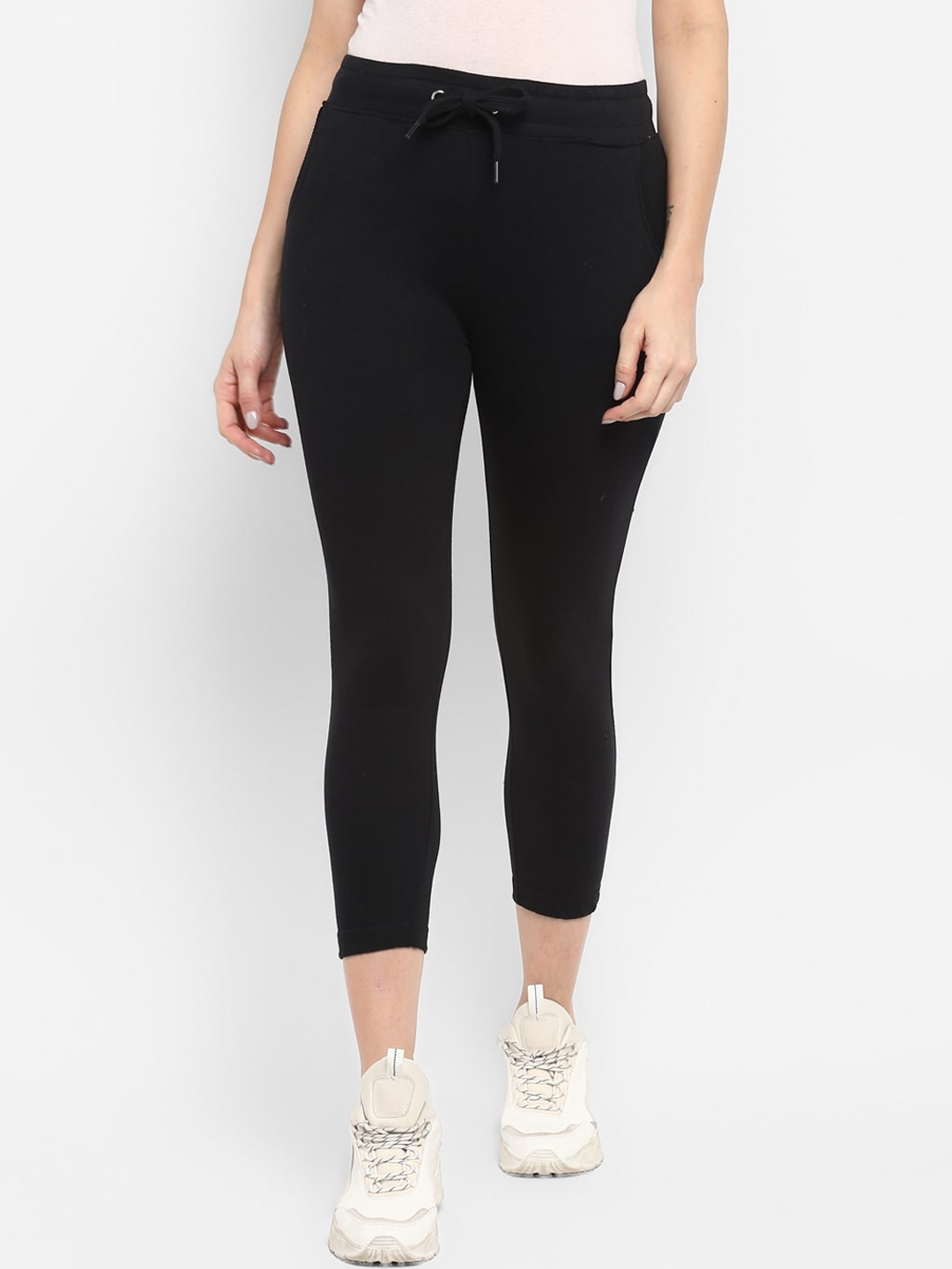 three fourth track pants