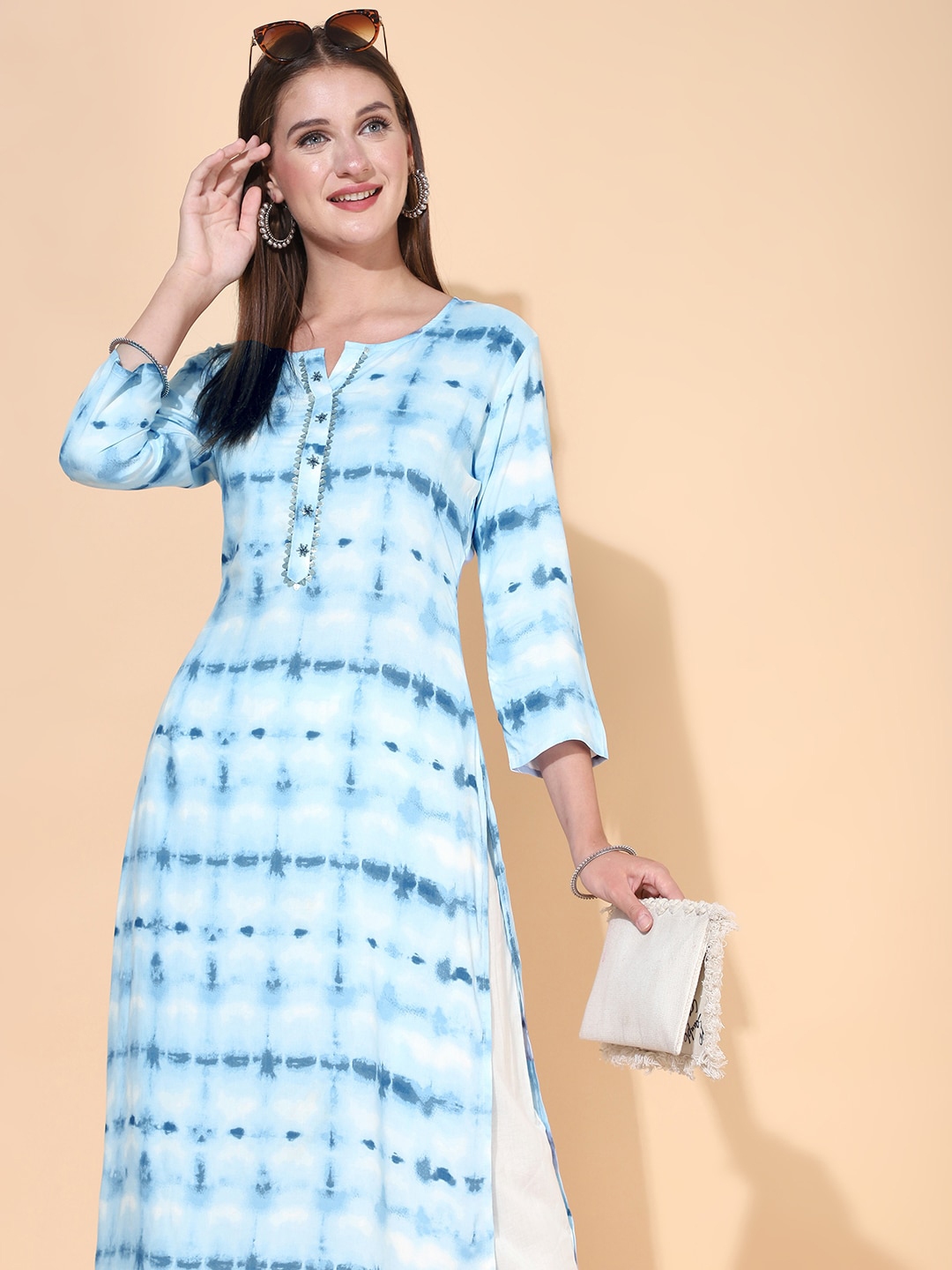 Buy FASHOR Women Blue Floral Printed Sequinned Kurti With Trousers