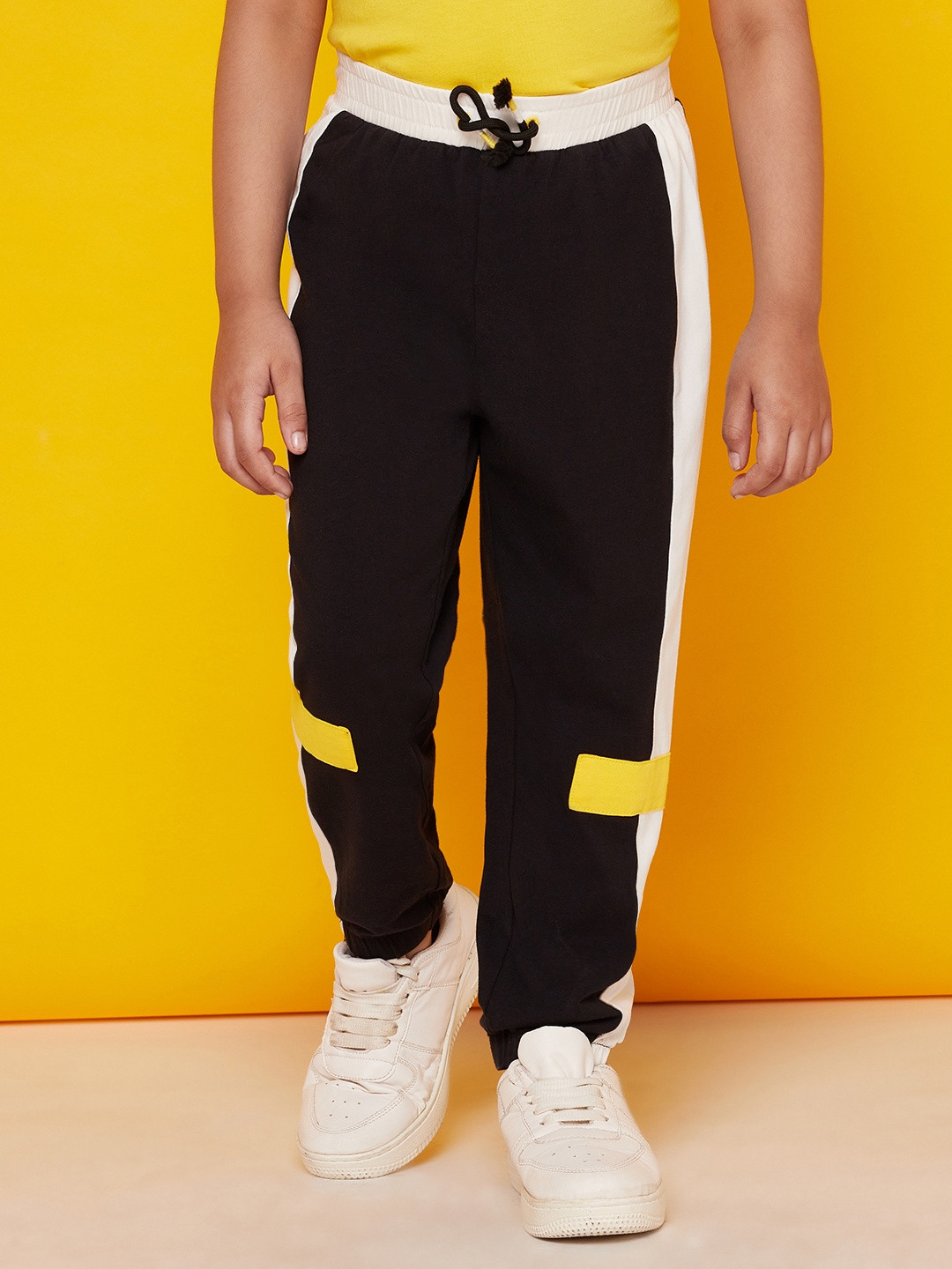 Buy SPUNKIES Boys Black Color Blocked Organic Cotton Joggers Track