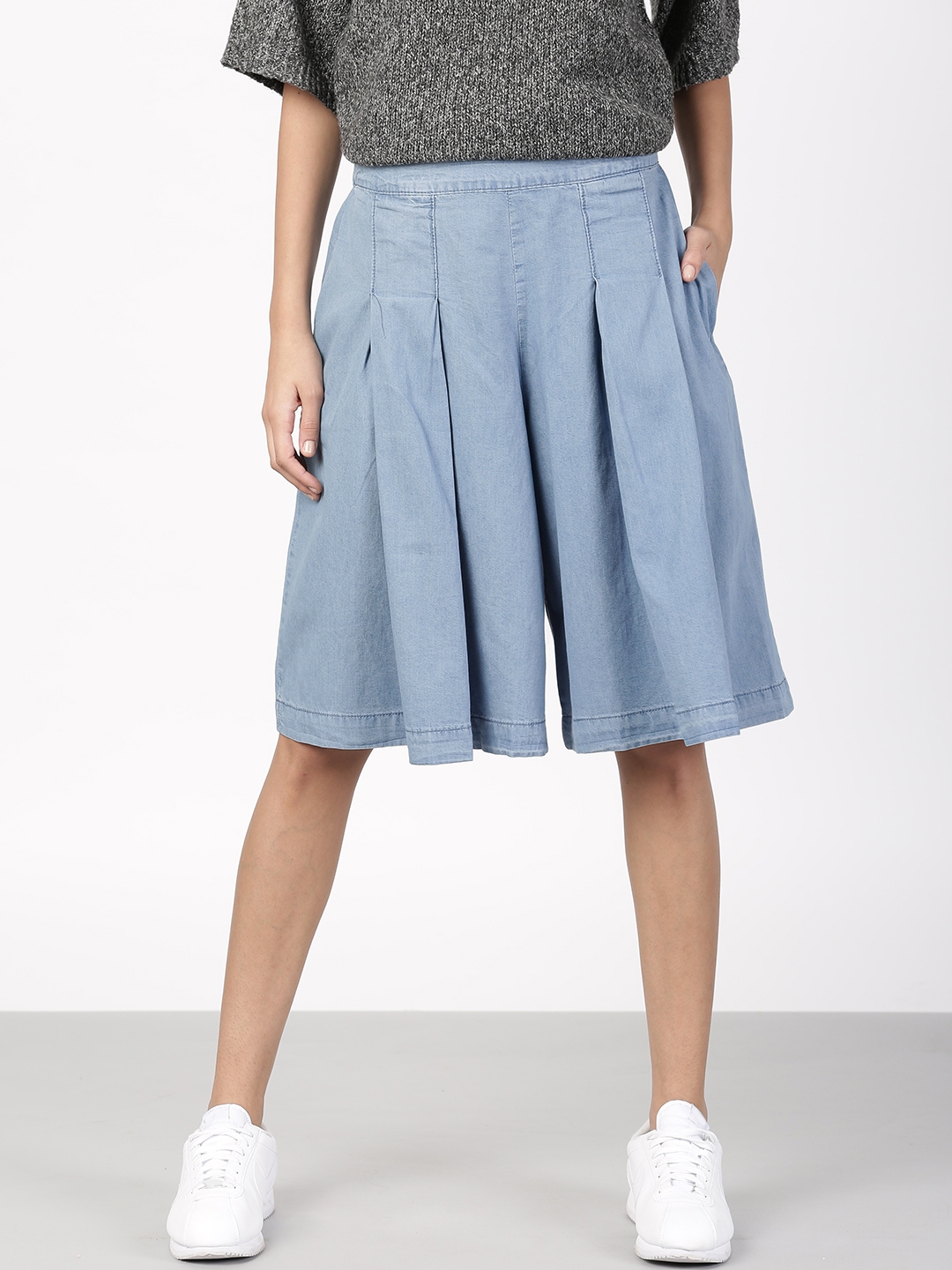 clots trousers