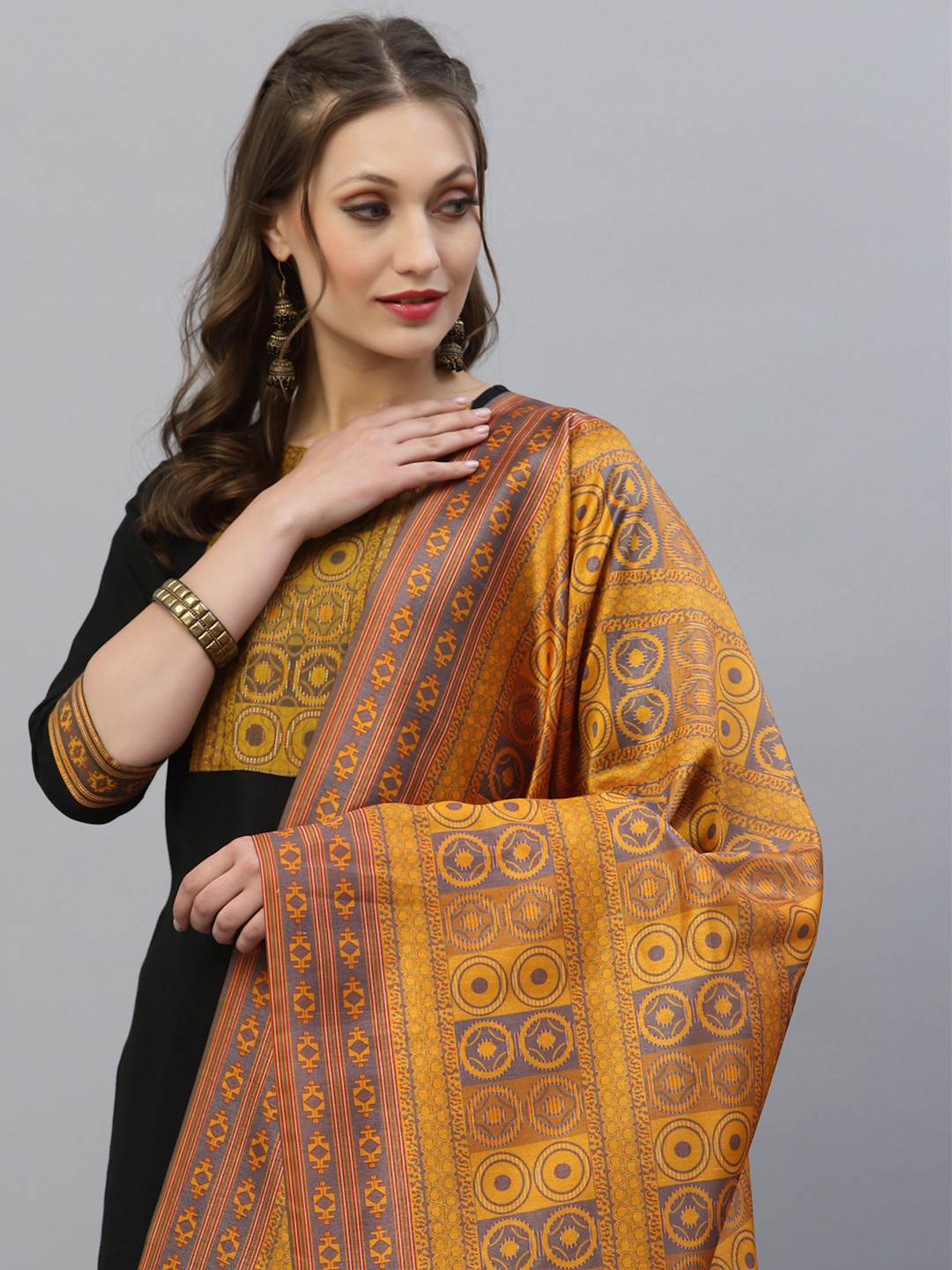 Women's Ethnic Solid Black Straight Kurta Set with Dupatta