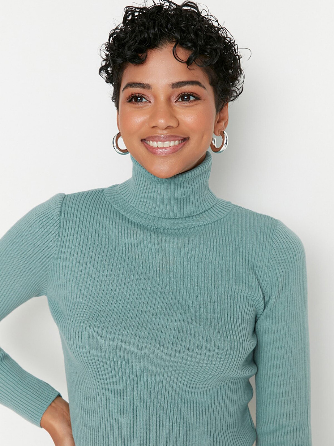 Buy Trendyol Women Green Pullover Sweaters for Women 19556538 Myntra