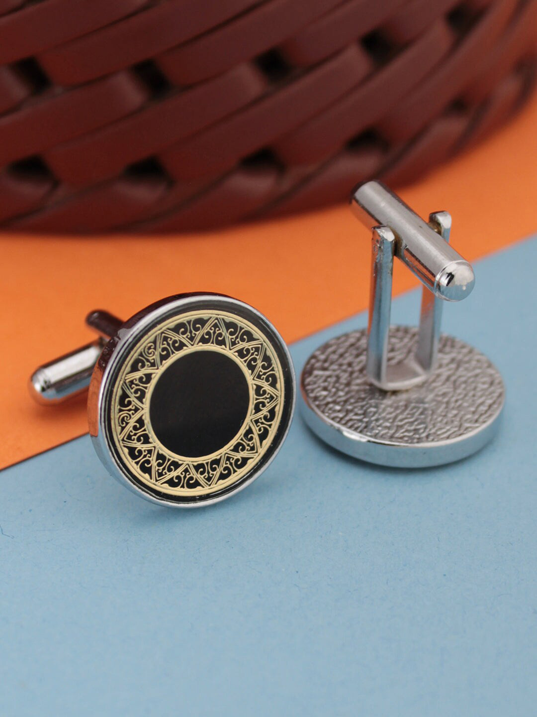 Buy Kavove Men Black & Gold Toned Metal Cufflink Cufflinks for Men