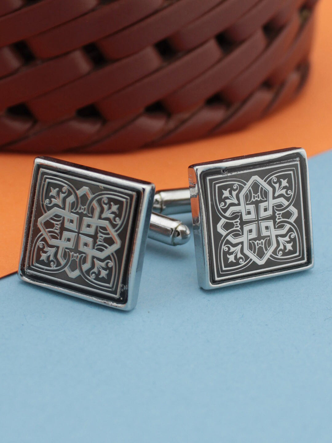 Buy Kavove Black & Silver Toned Square Cufflink Cufflinks for Men