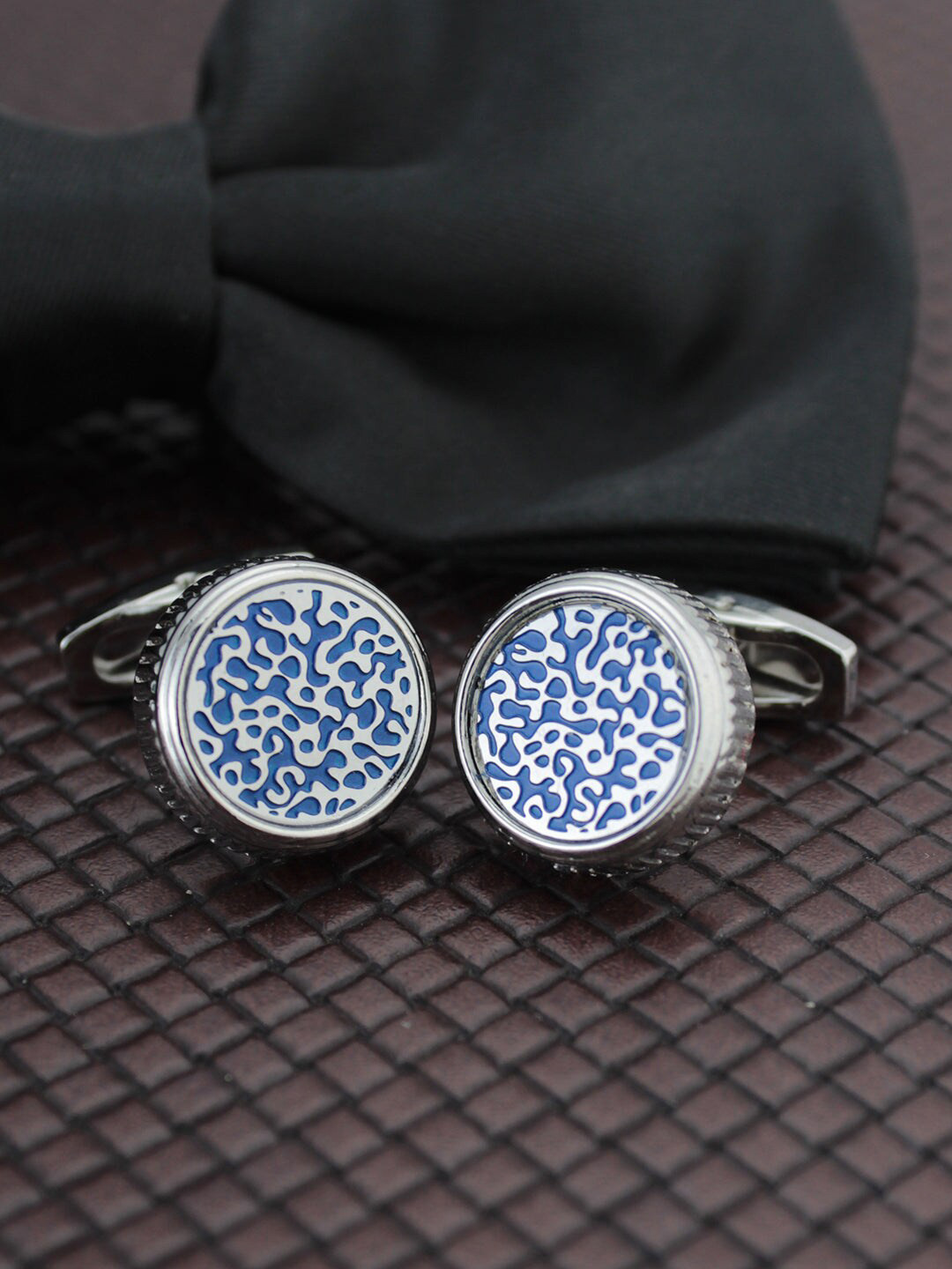 Buy Kavove Men Blue & Silver Toned Cufflink Cufflinks for Unisex