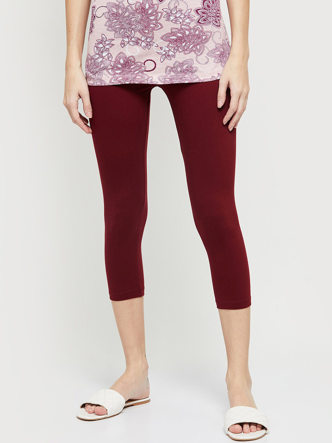 Buy Max Women Red Solid Three Quarter Length Leggings Leggings for
