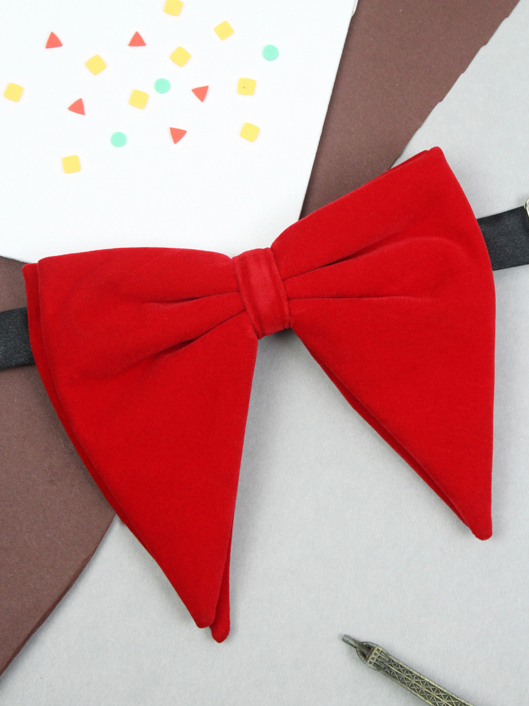 peluche bow tie