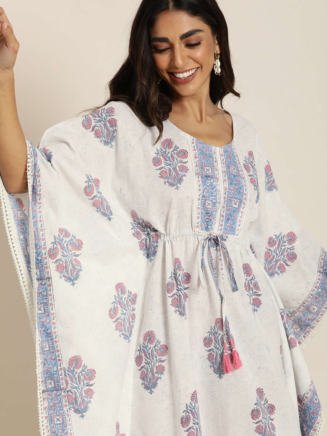 Buy Taavi Women White & Pink Handblock Ethnic Motifs Printed Pure