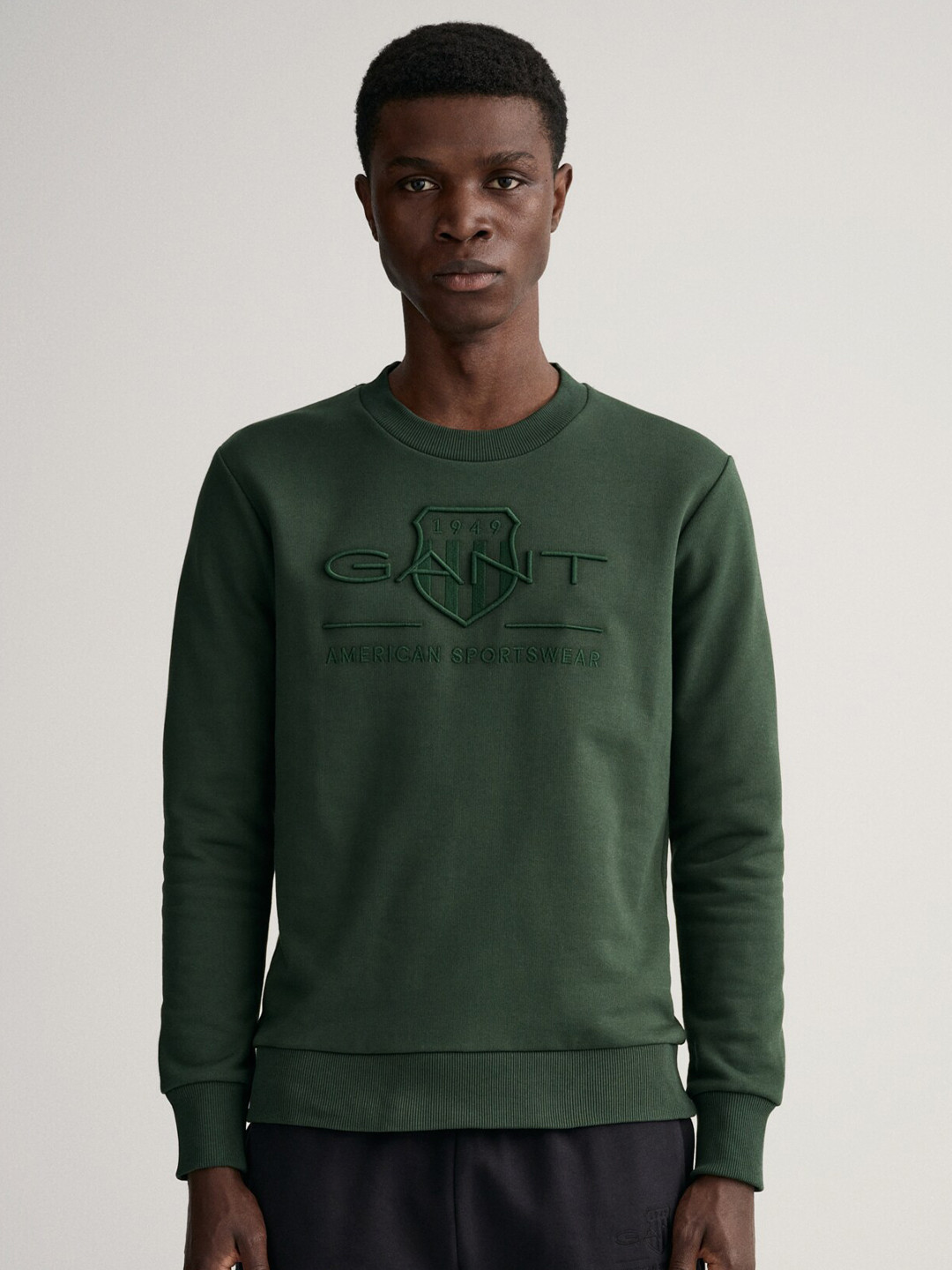 Gant Men Green Solid Collar Sweater