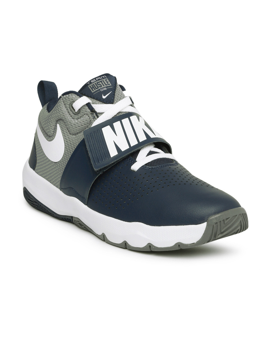 active boys nike shoes