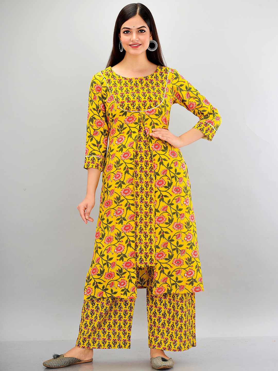 Buy METRO FASHION Women Mustard Yellow Floral Printed Kurta With
