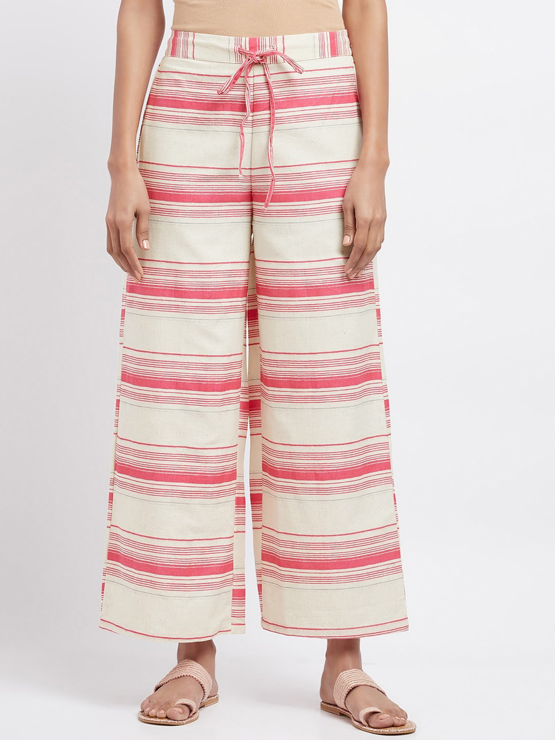 White Solid Pleated Straight Cotton Trouser