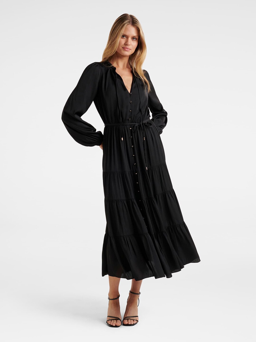 Buy Forever New Black Solid Long Sleeves Midi Dress - Dresses for Women ...