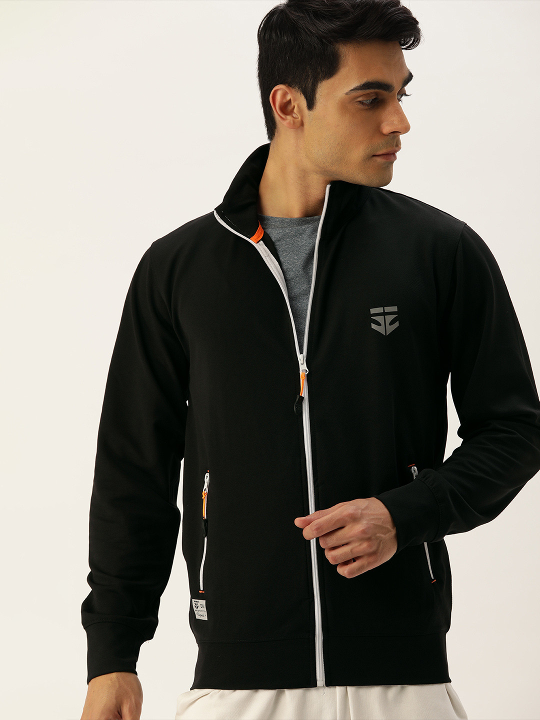 Buy Sports52 Wear Men Black Solid Lightweight Dri Fit Training Jacket