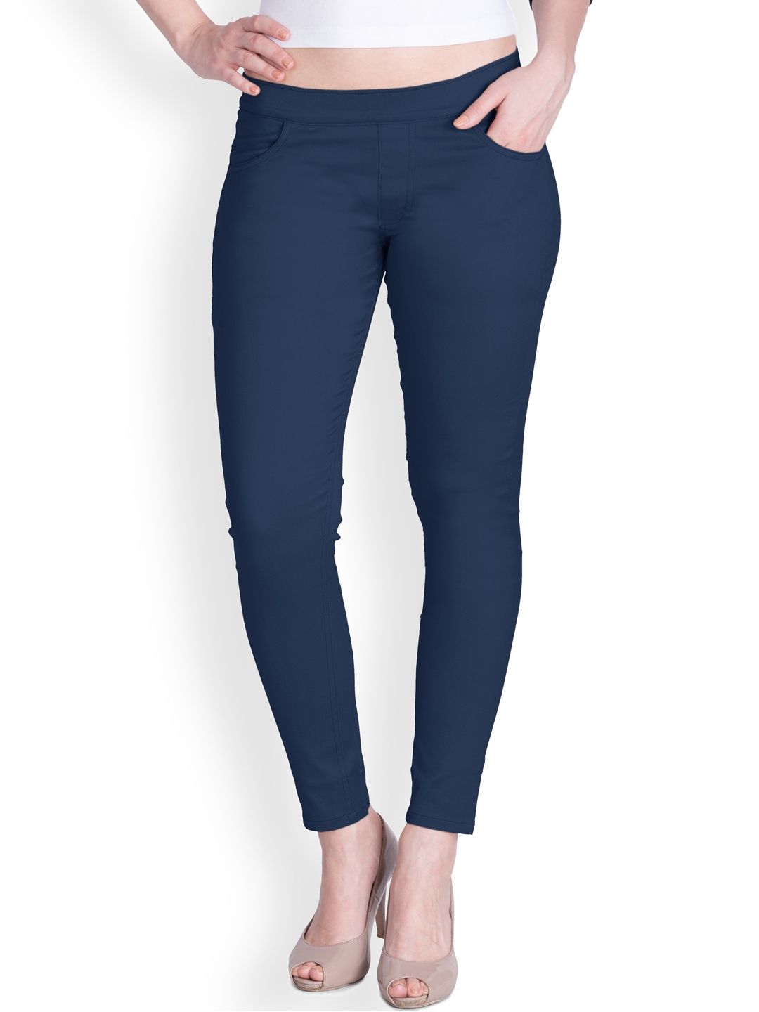 jeggings below 200