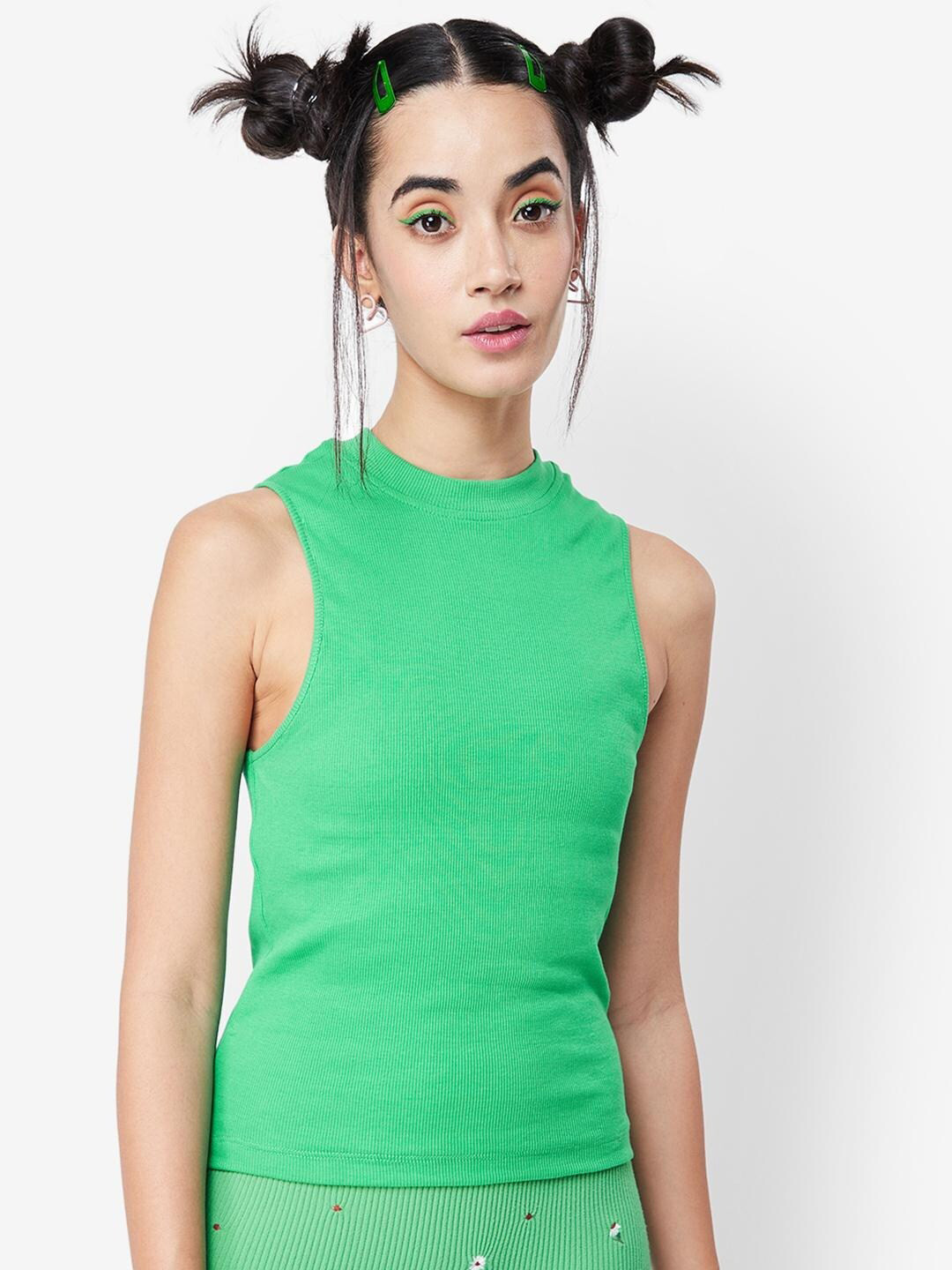 Buy Bewakoof Green Solid Pure Cotton Fitted Top Tops for Women