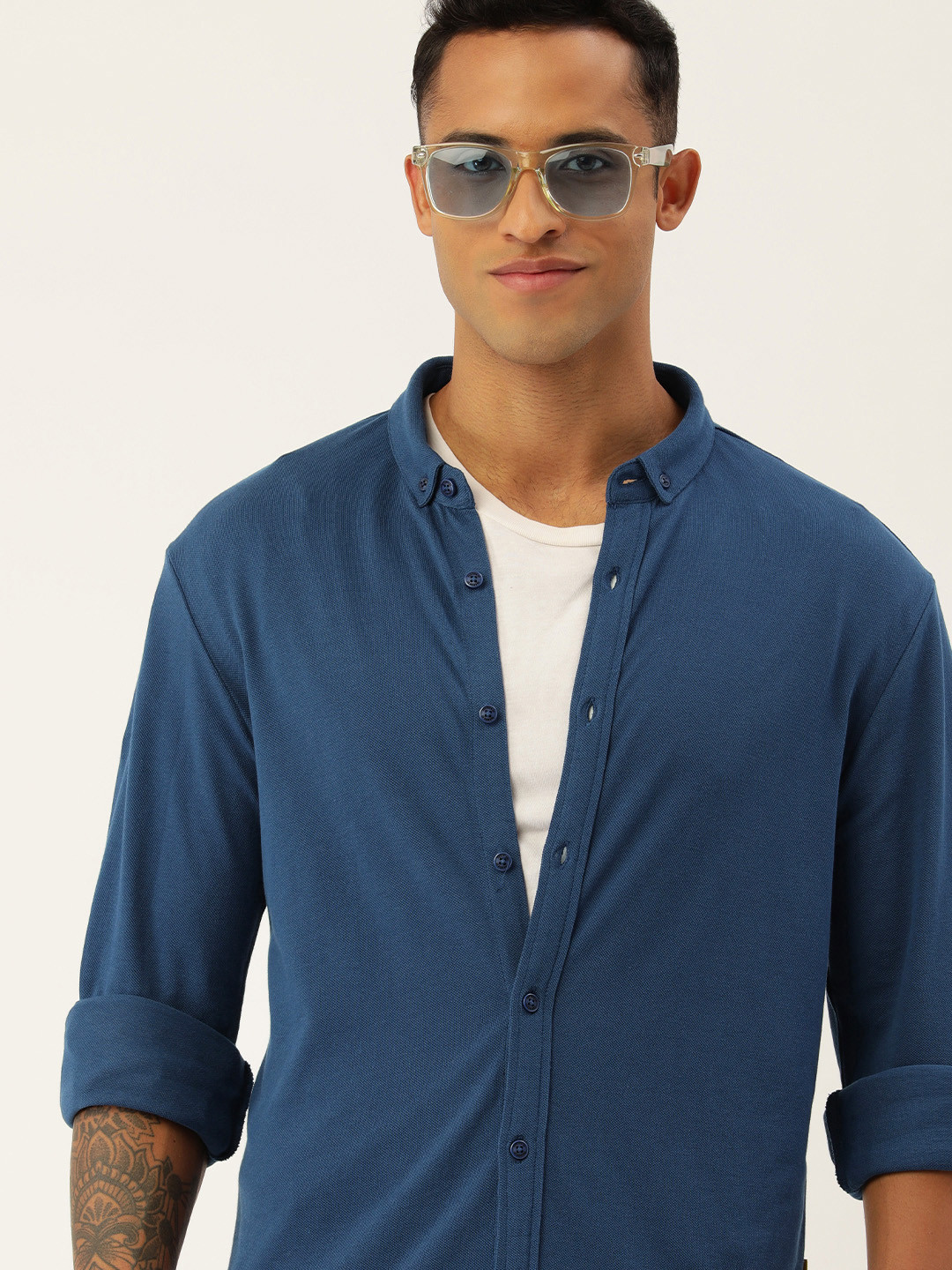 Buy FOREVER 21 Men Navy Blue Solid Pure Cotton Casual Shirt Shirts buy-forever-21-men-navy-blue-solid-pure-cotton-casual-shirt-shirts