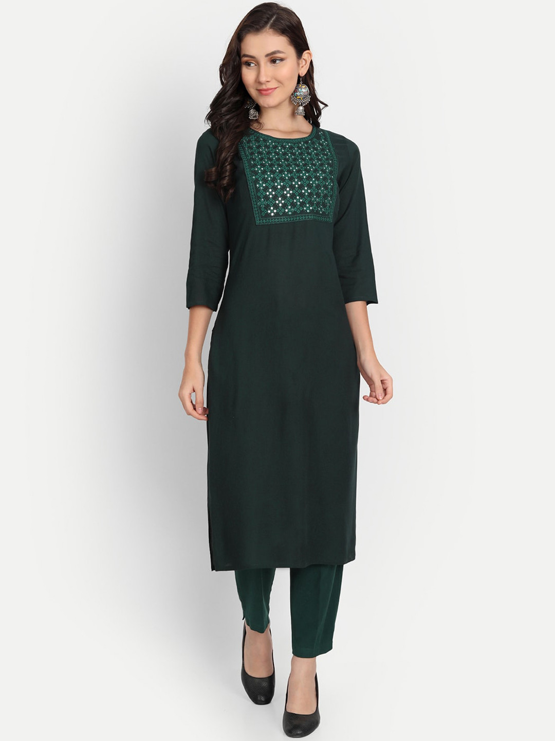 Women Green Mirror Embroidered Kurta With Pants