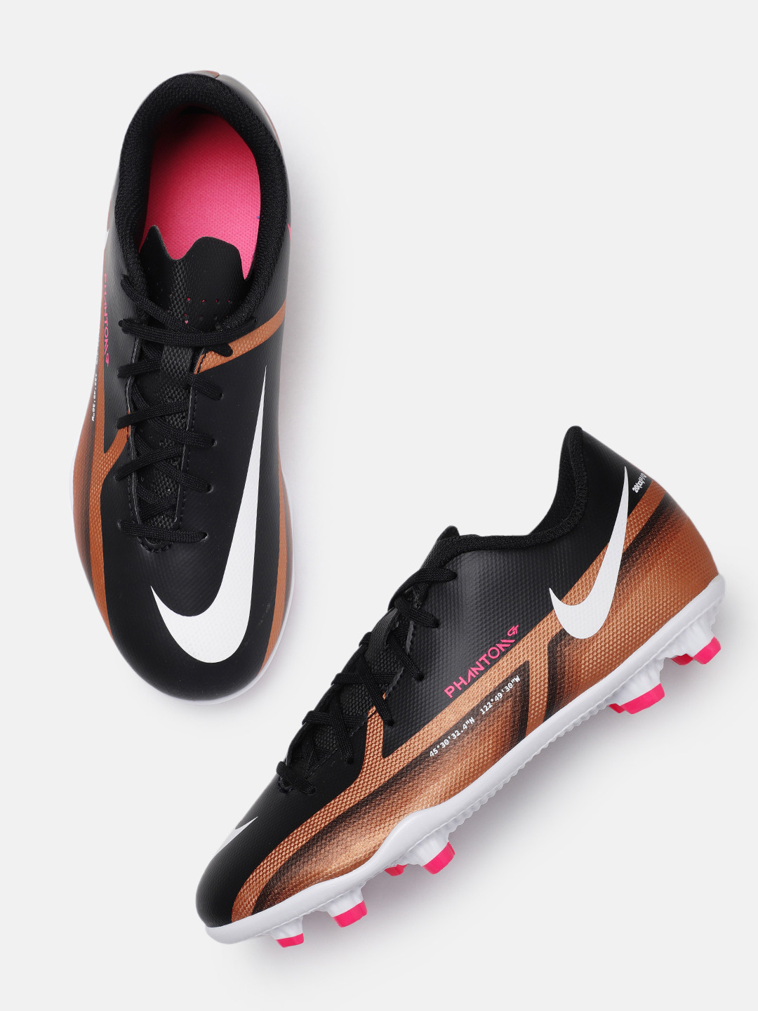 nike football shoes myntra