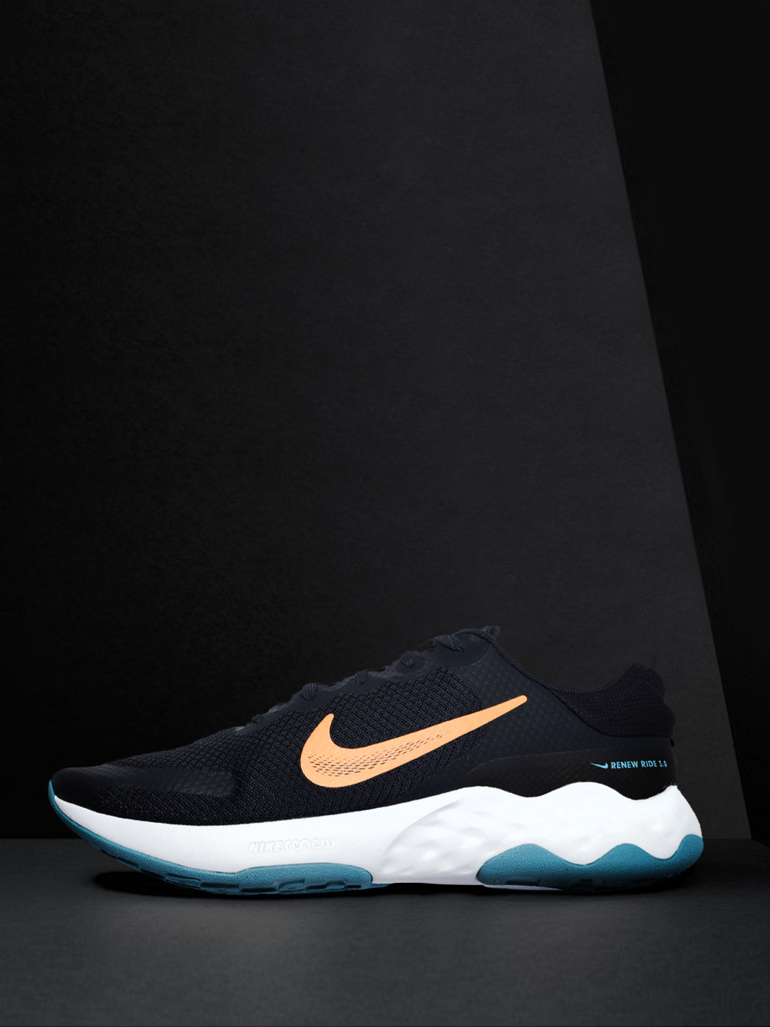 mens nike renew running shoes